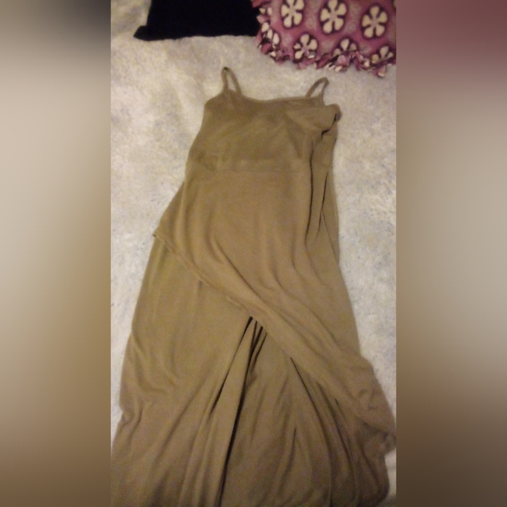 Women's slit half cover dress
